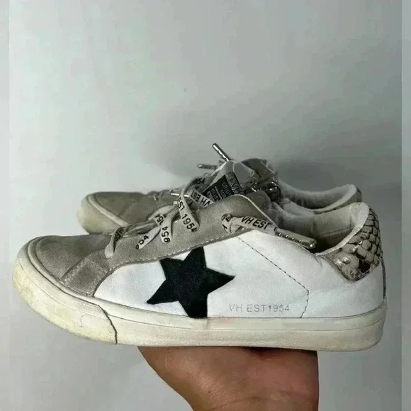 Vintage Havana Quilted Kate Snake Girl Sneakers Size 4 - Picture 1 of 8